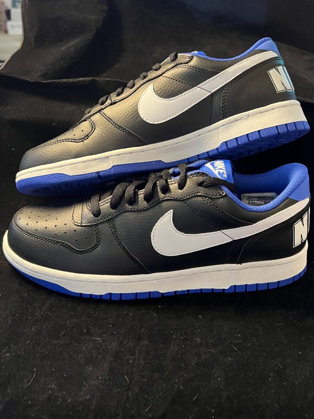 Nike Big Nike Low NIB M9 W10.5